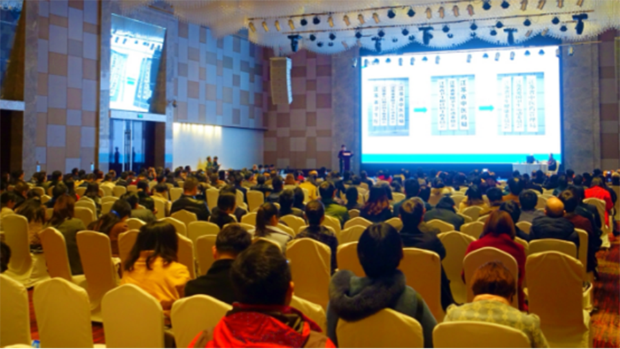 “波開清”展臺(tái)溫暖江蘇省心血管年會(huì)會(huì)場